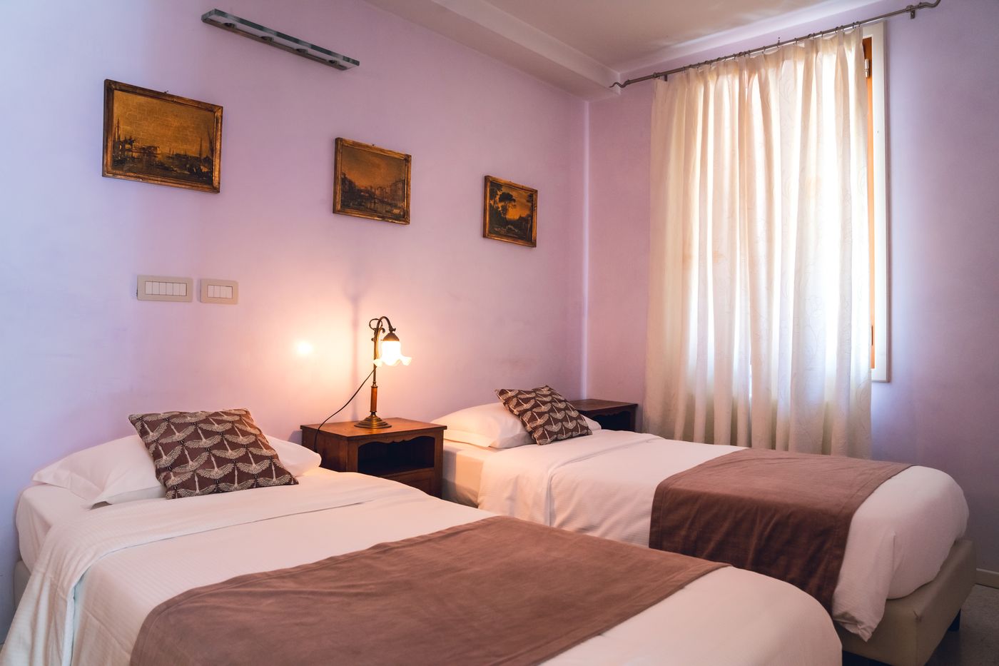 Palazzo-San-Luca-Room-53