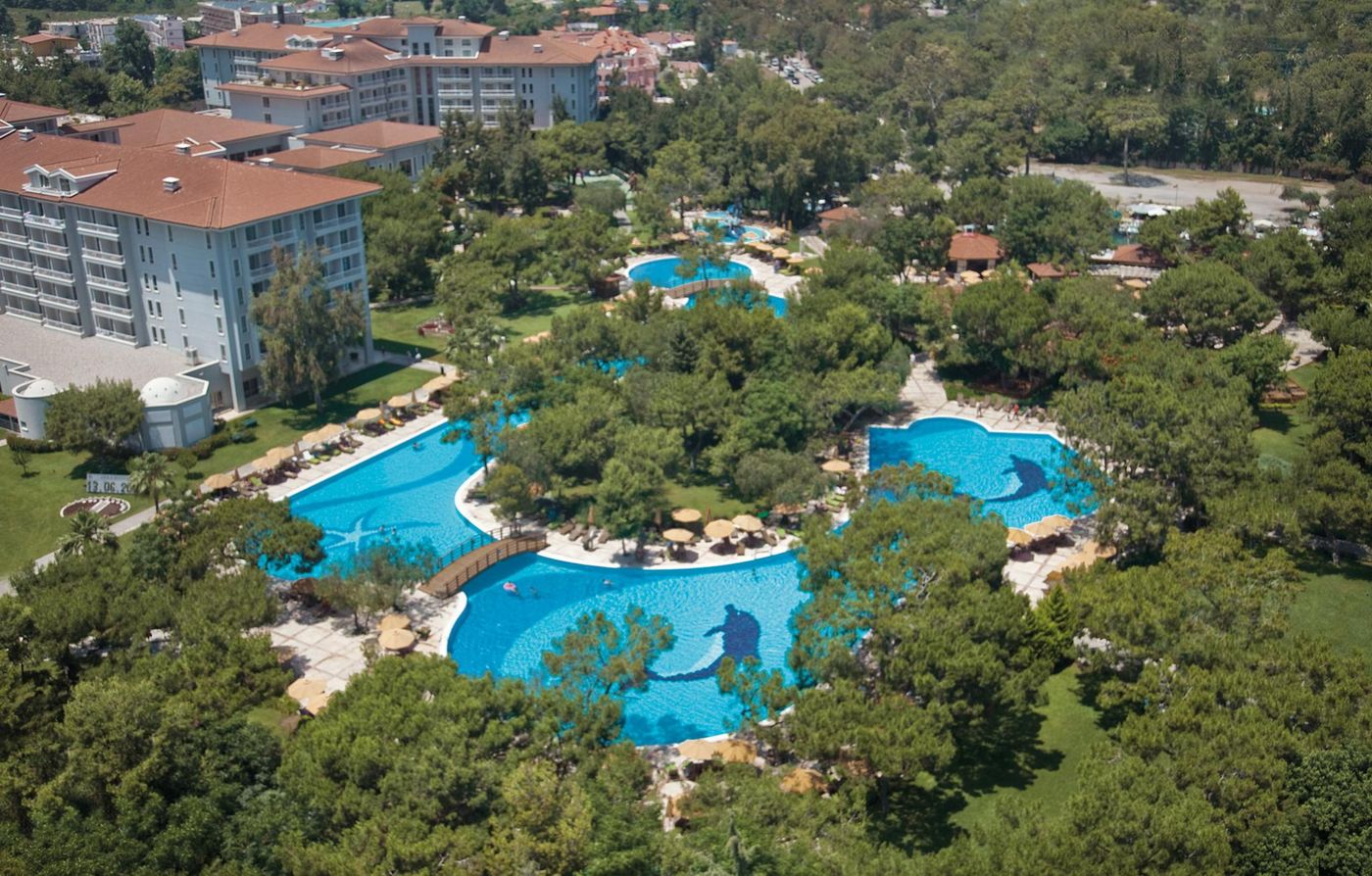 Akka-Antedon-Hotel-Pool-7