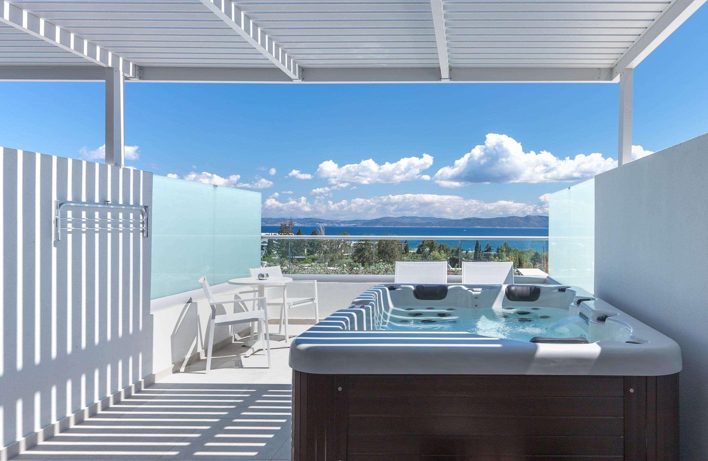 Archipelagos-Hotel-Room-66