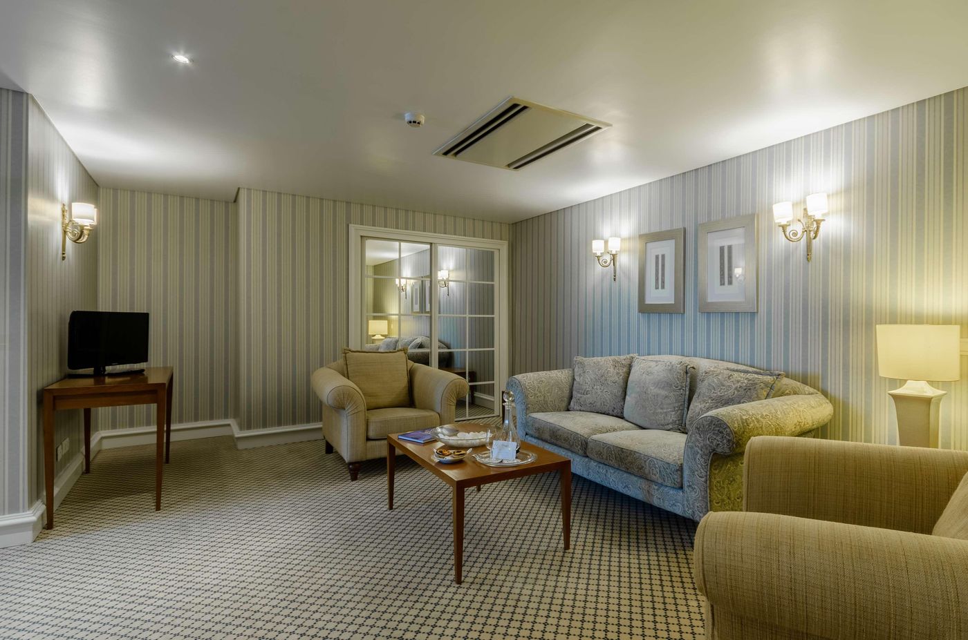 Olissippo-Castelo-Room-17