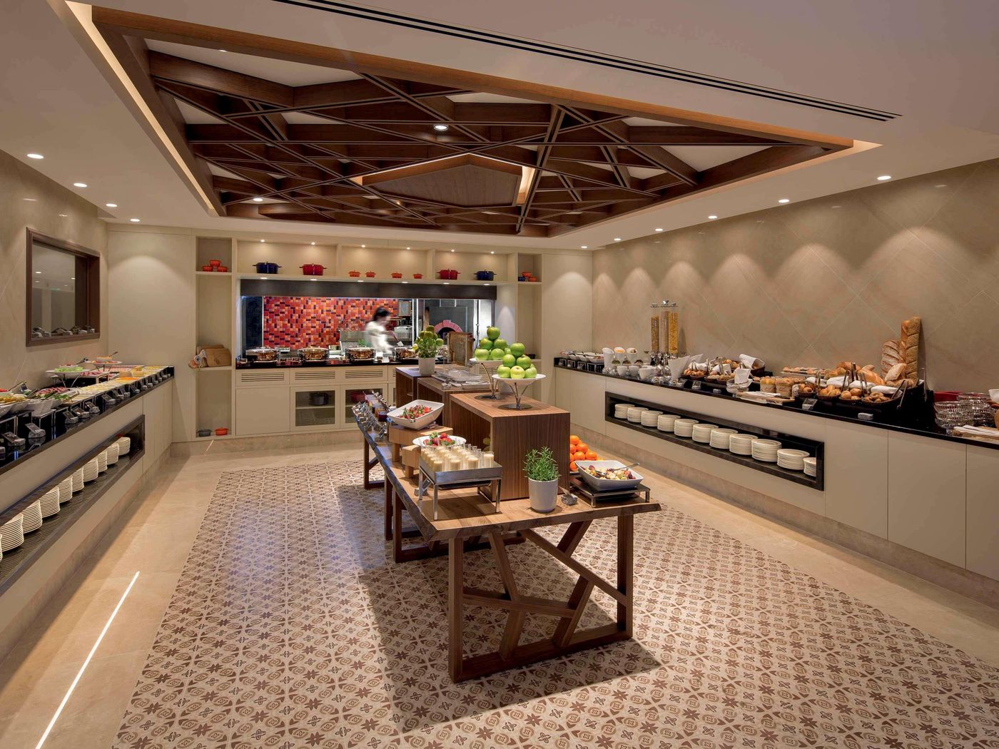 Movenpick-Hotel-Istanbul-Golden-Horn-Restaurant-51