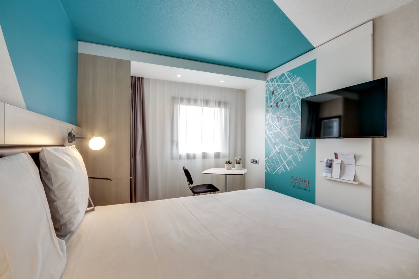 Mercure-Paris-Gare-de-Lyon-TGV-Room-42