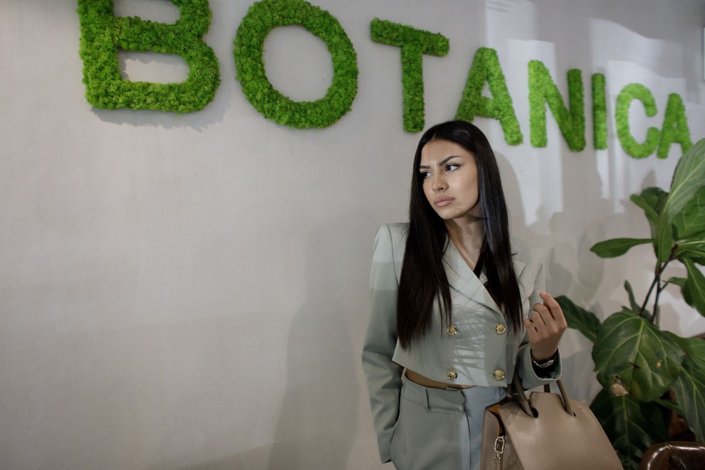 Hotel Botanica-Serbia-Belgrade-Lobby-3