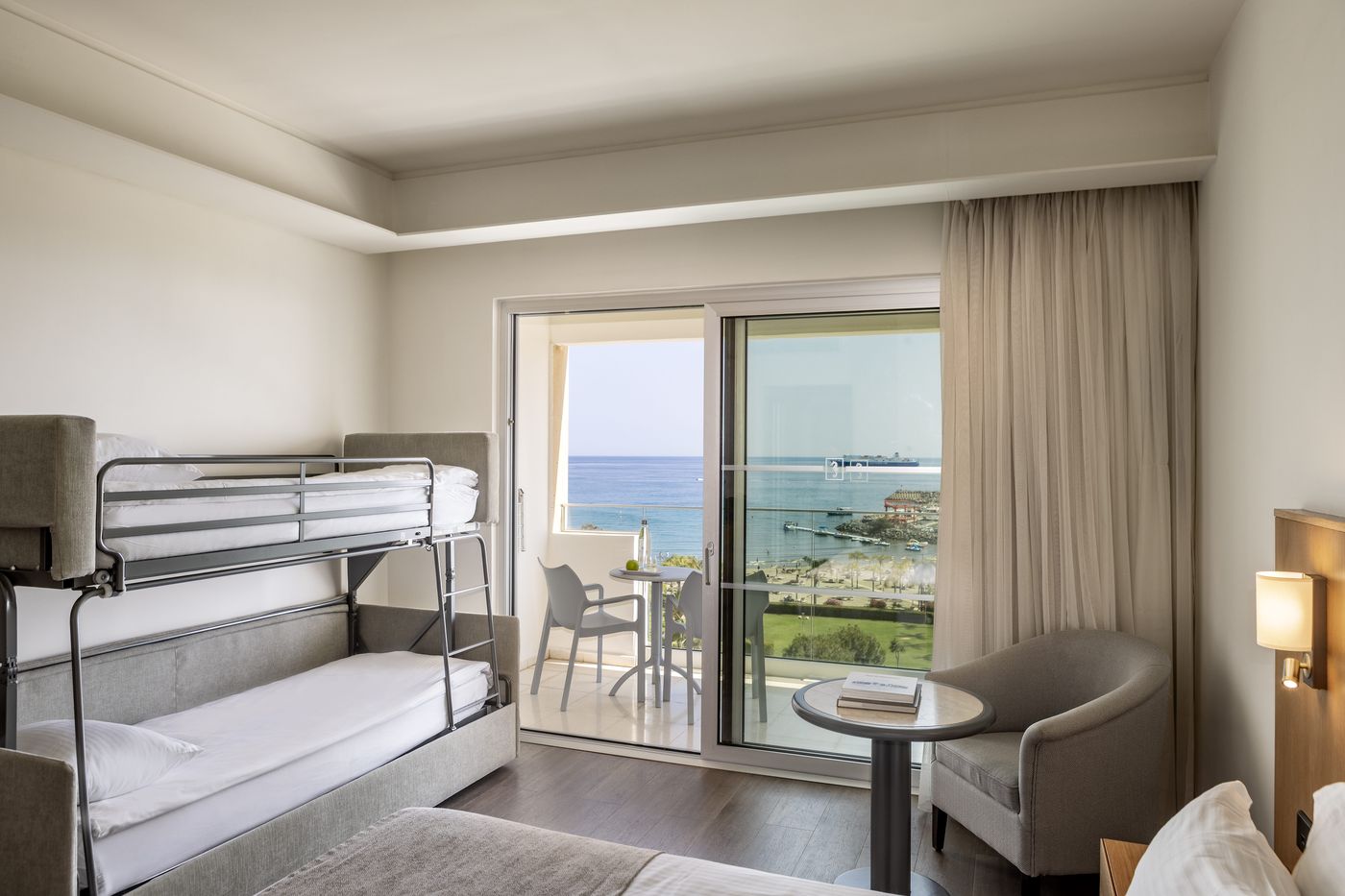 St--Raphael-Resort-Room-34