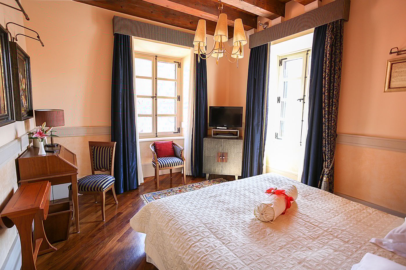 The-Pucic-Palace-Room-8