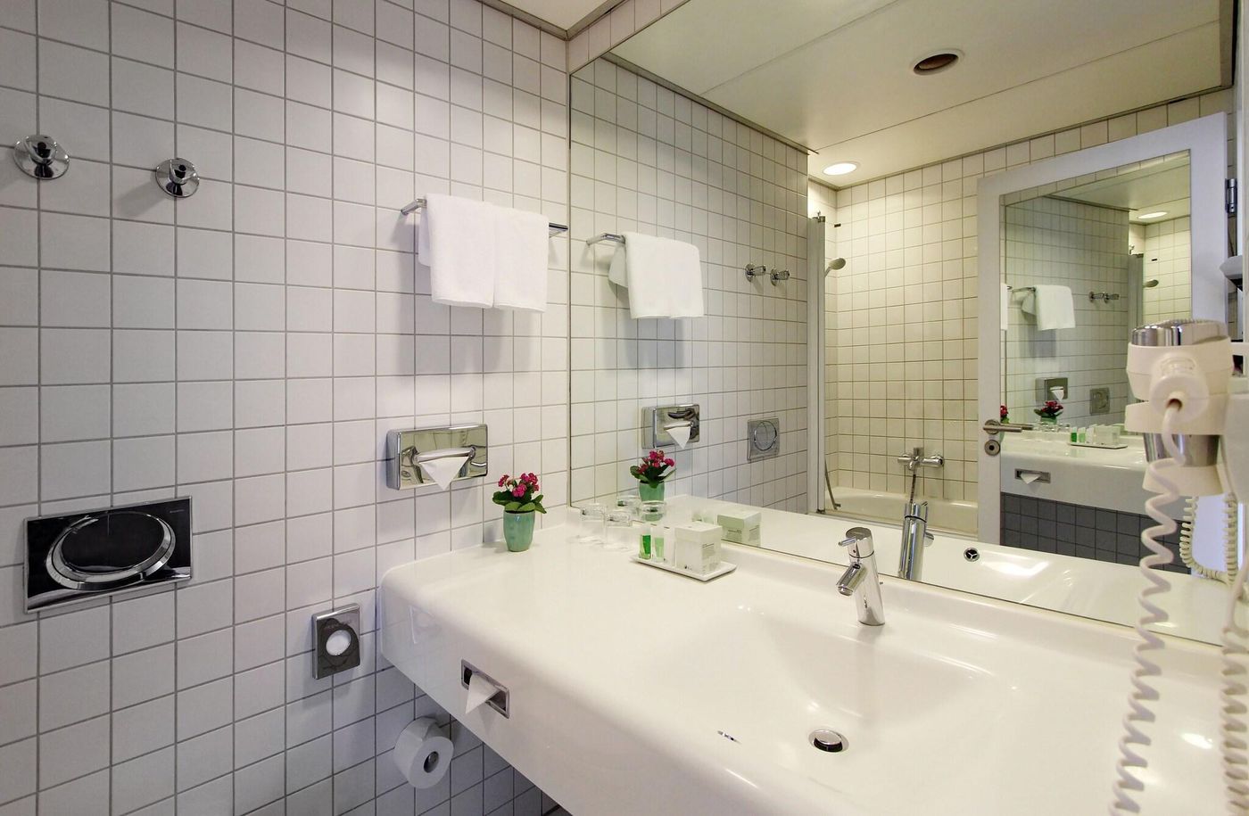 Arcotel-Velvet-Berlin-Room-45