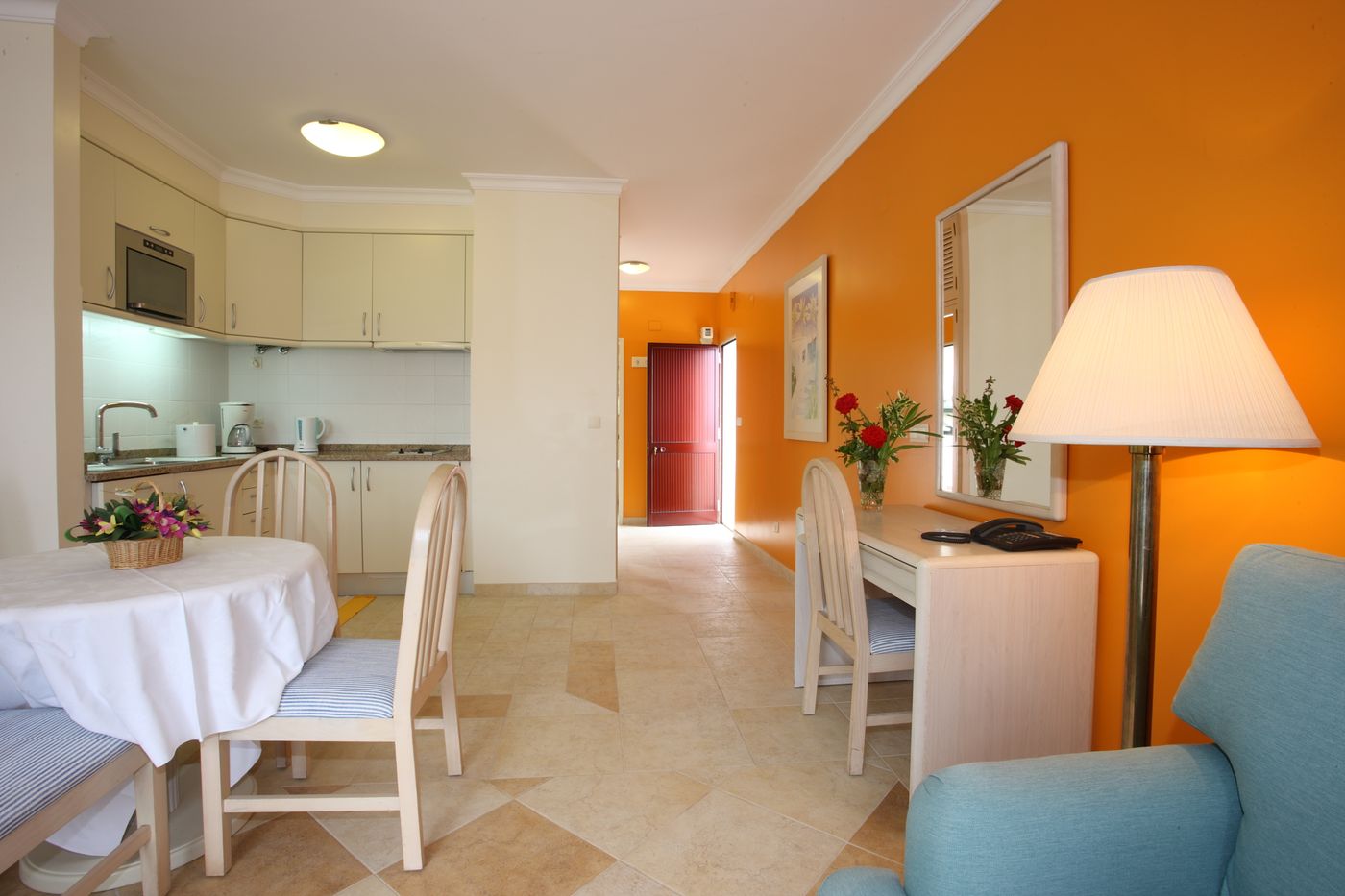 Canico-Bay-Club-Room-10