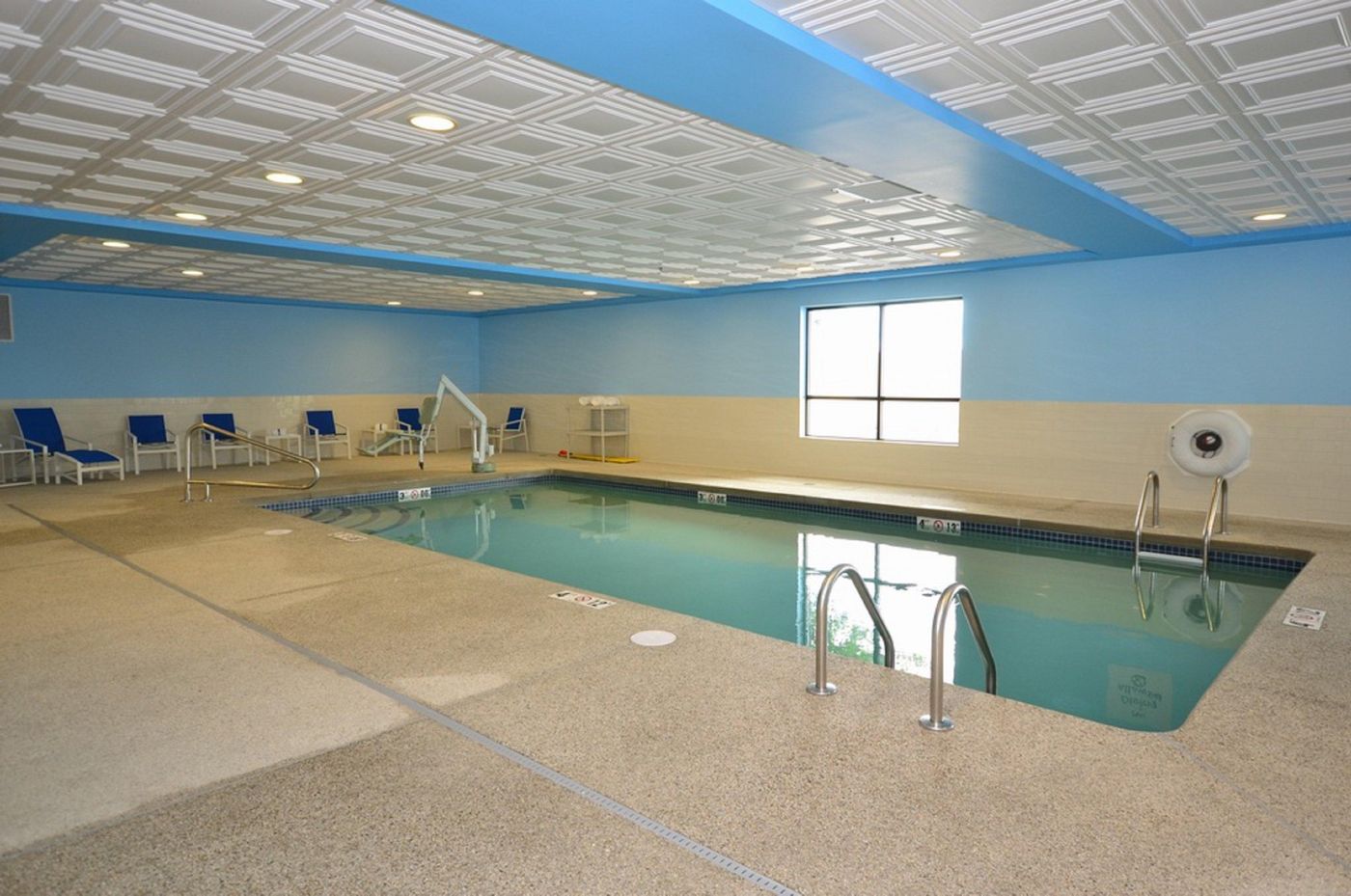 Holiday Inn Express Boston-Brockton - United States - BROCKTON - Pool - 3