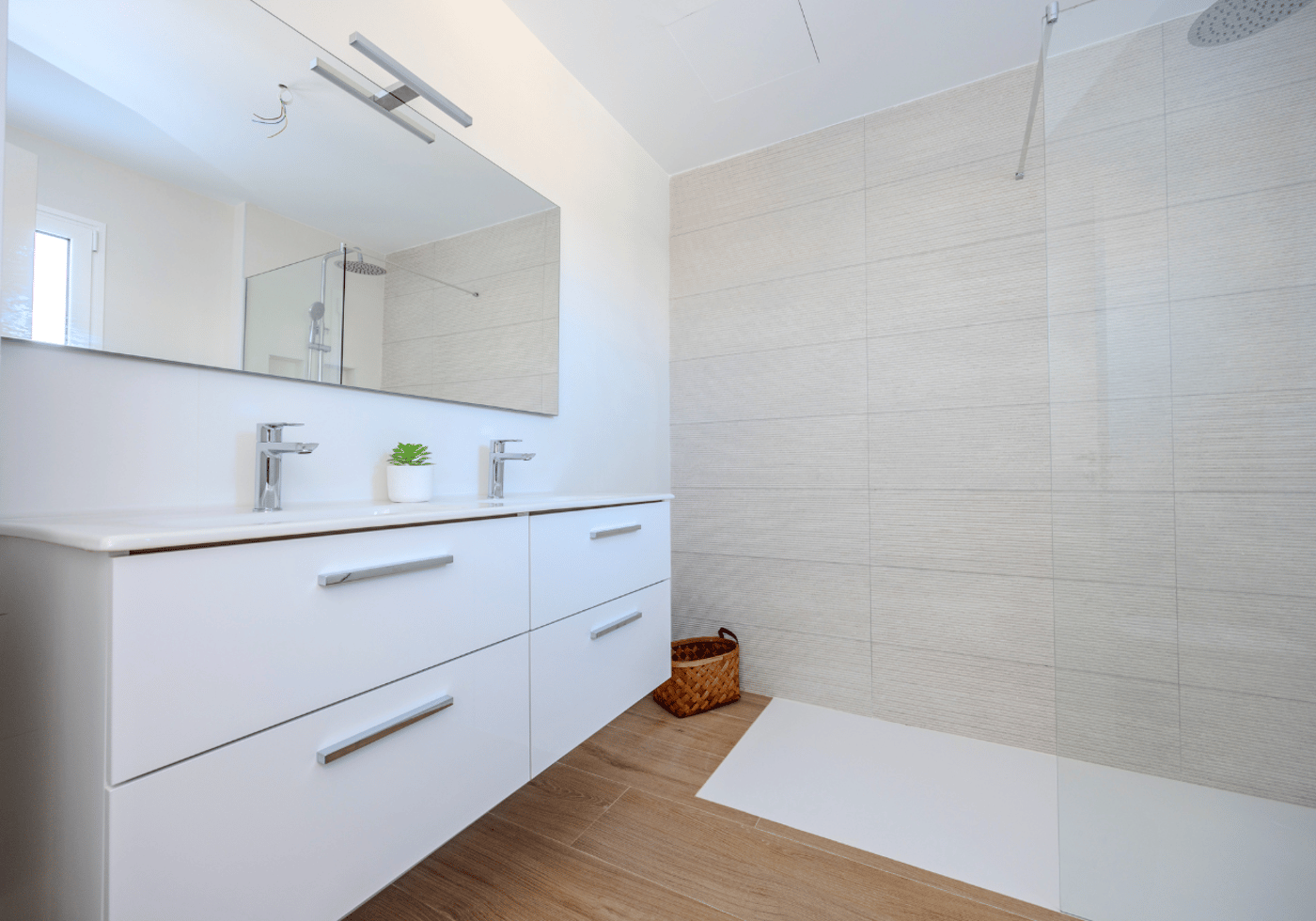 Serena del Mar by Livvo