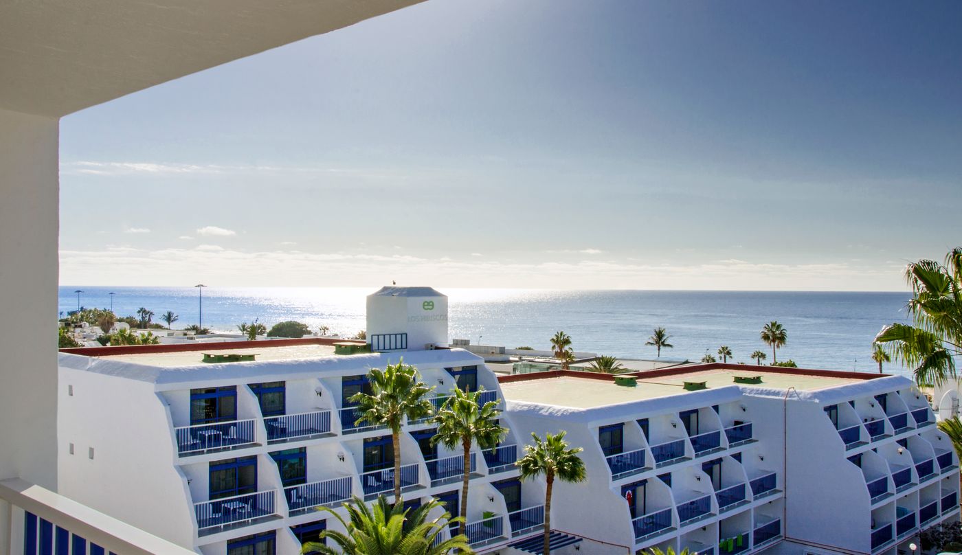 Ereza-Apartamentos-Los-Hibiscos-General-view-40