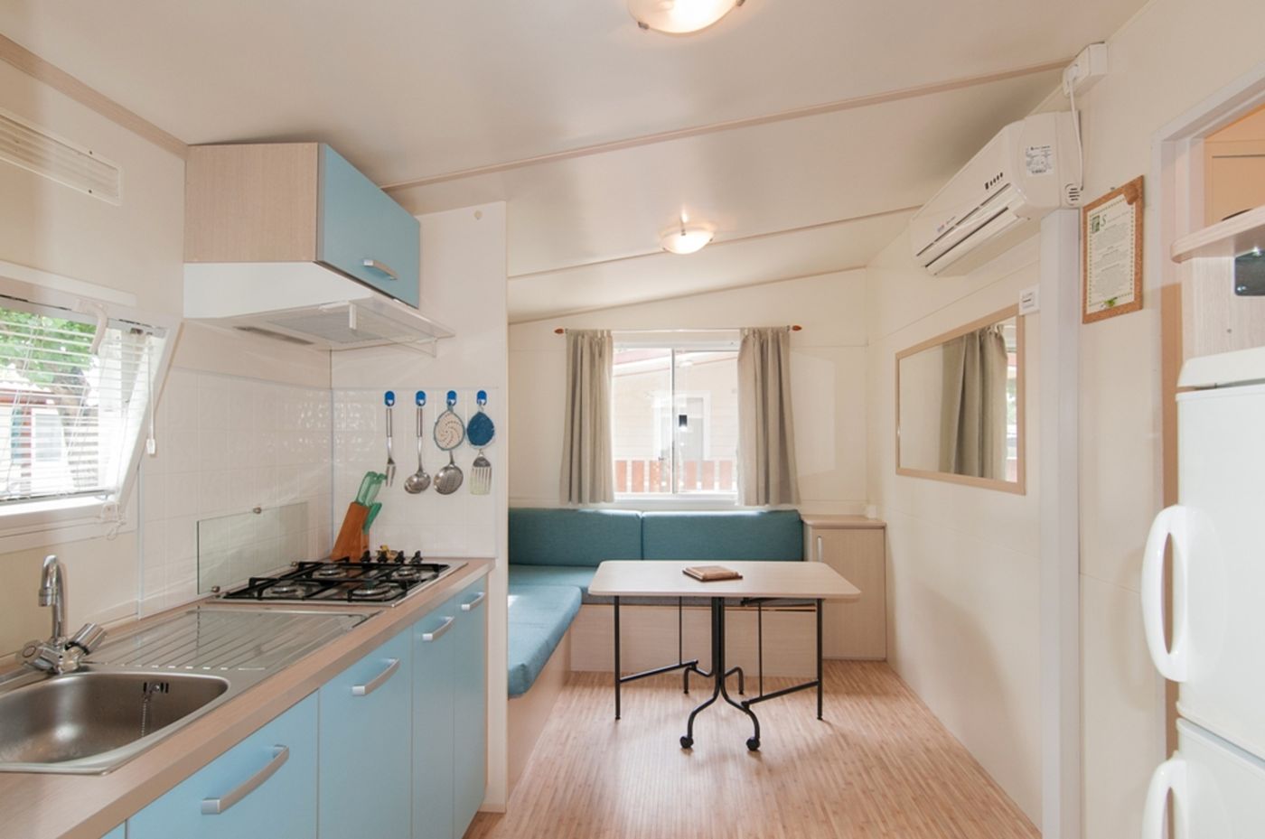 Club-Del-Sole-Roseto-Degli-Abruzzi-Easy-Camping-Room-17