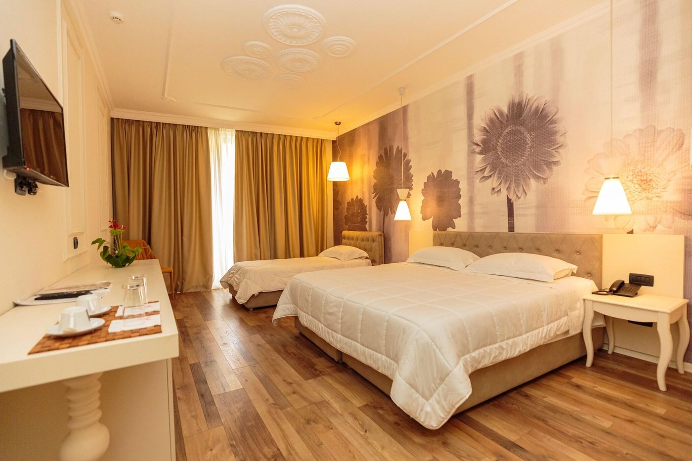 Regina City Hotel-Albania-Vlorë-Room-10