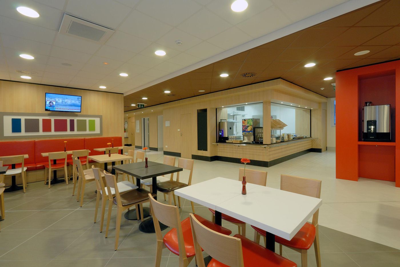 B-B-Hotel-Prague-City-Bar-17