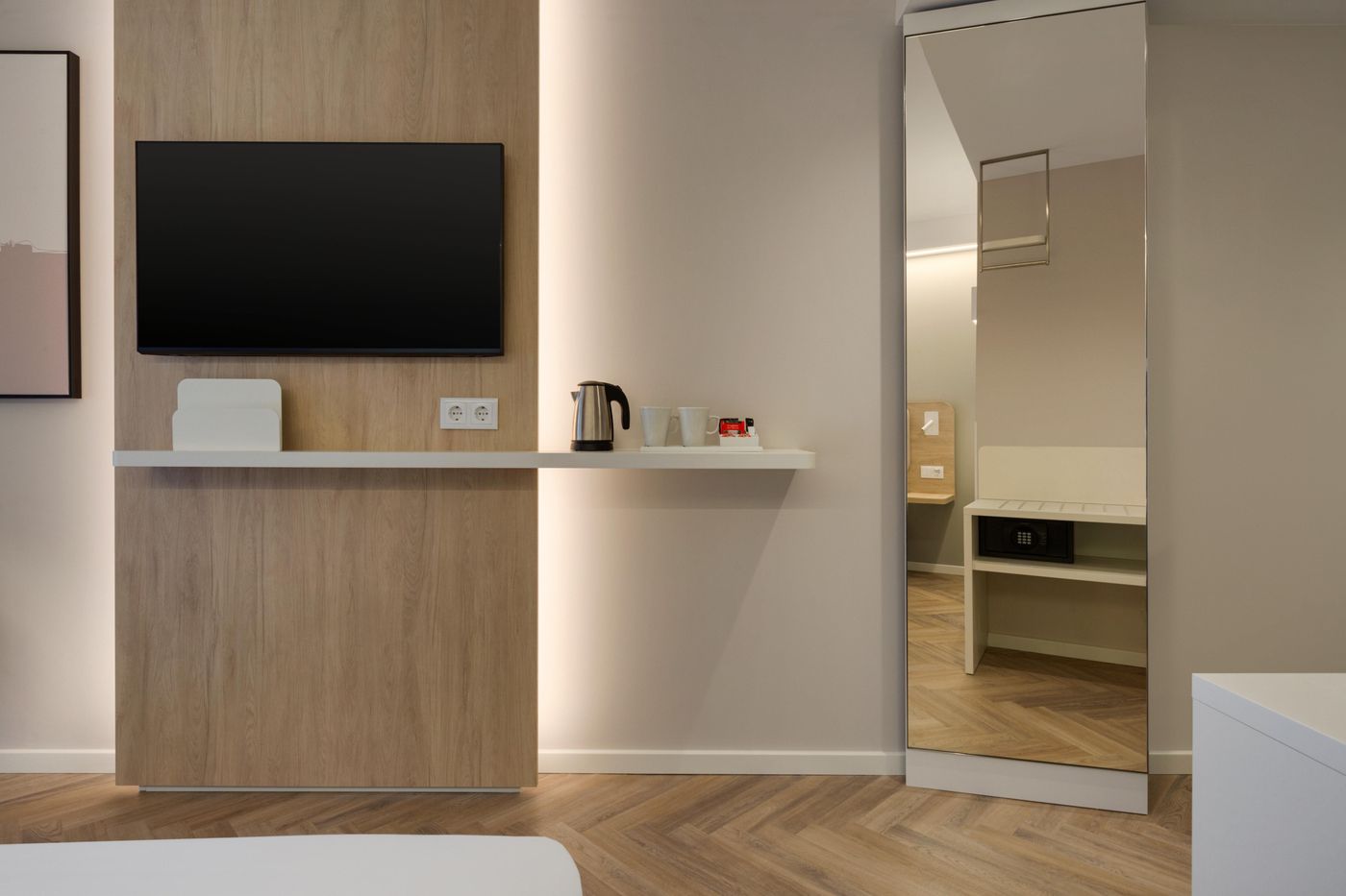 Holiday-Inn-Express-Evora-Room-8