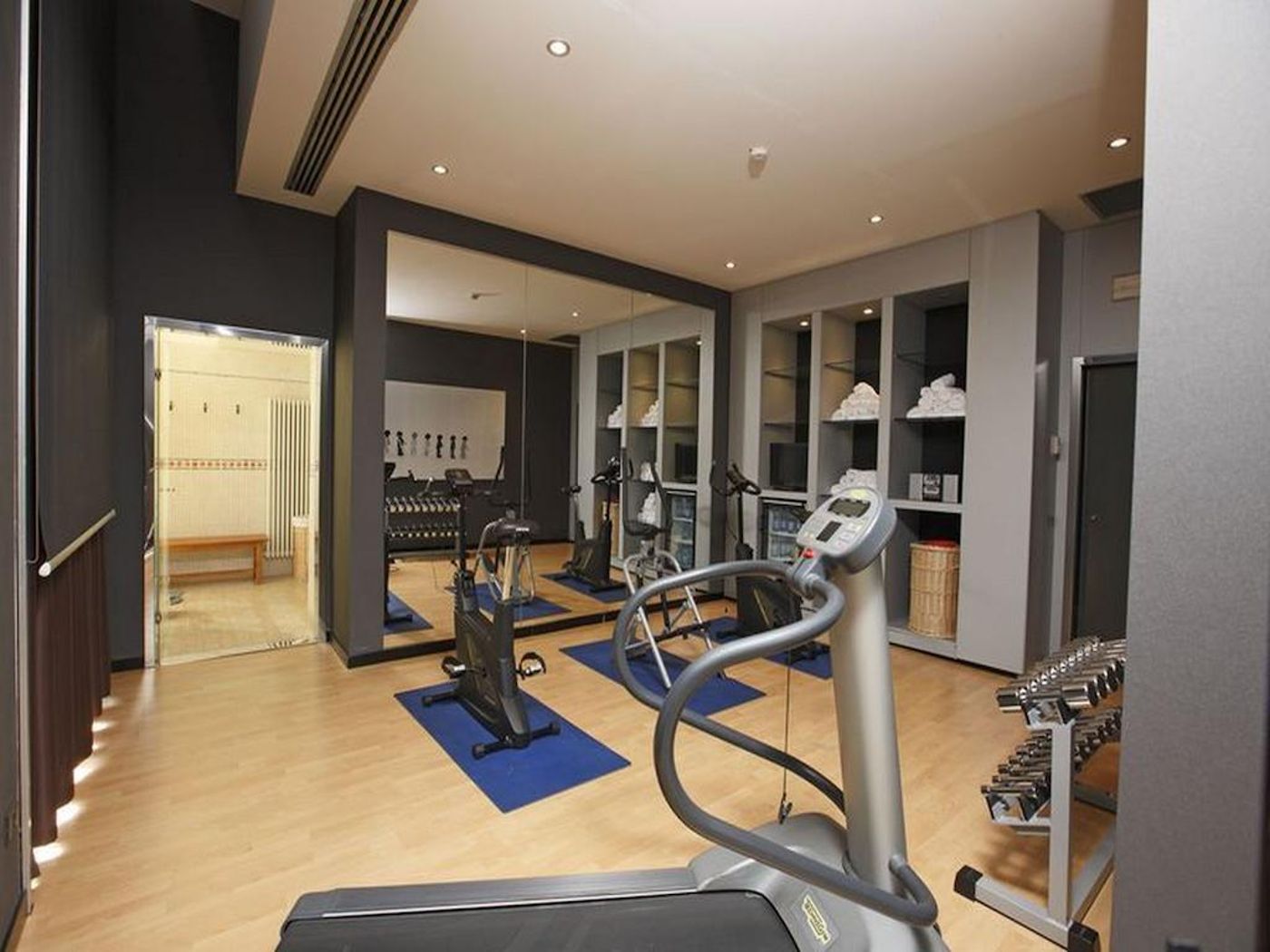 Max-Hotel-Livorno-General-view-21