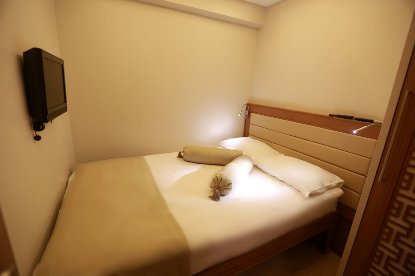 Sirkeci Park-Turkey-SIRKECI/ISTANBUL-Room-1