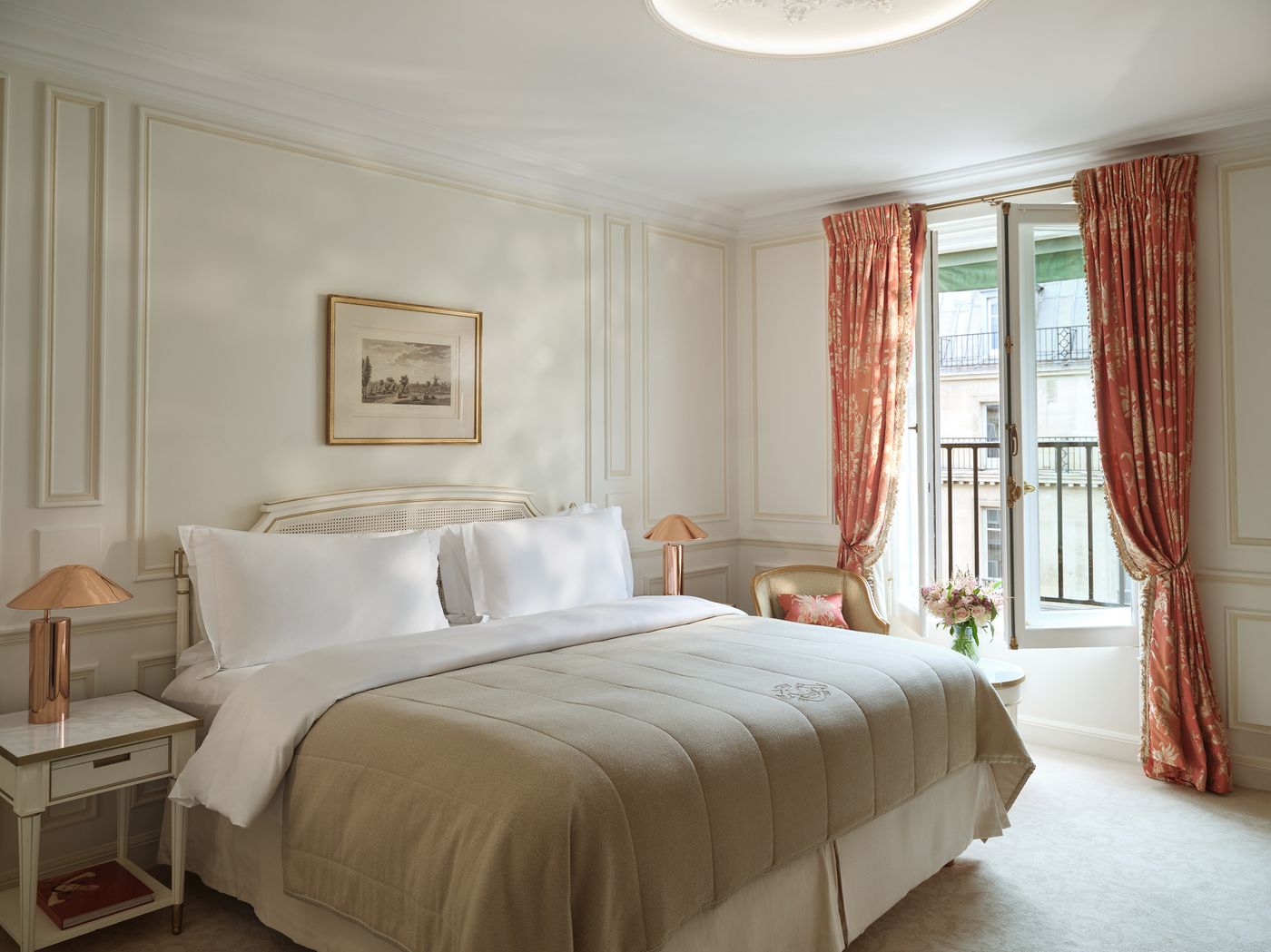 Le-Meurice-Room-28
