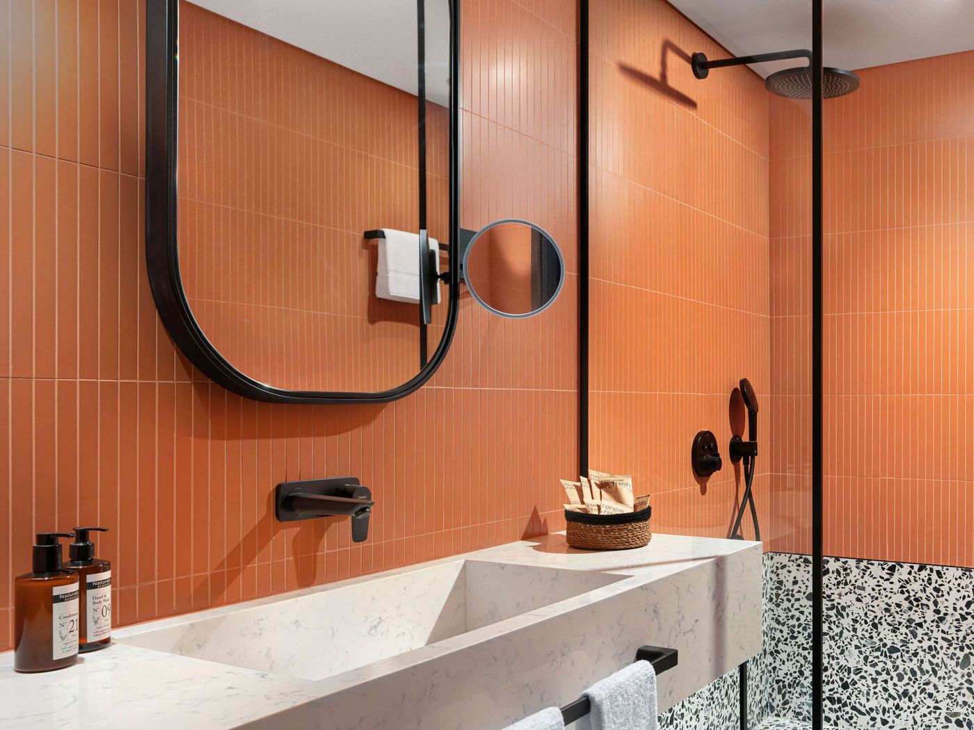 Mövenpick Hotel Istanbul Marmara Sea-Turkey-ISTANBUL-Room-8