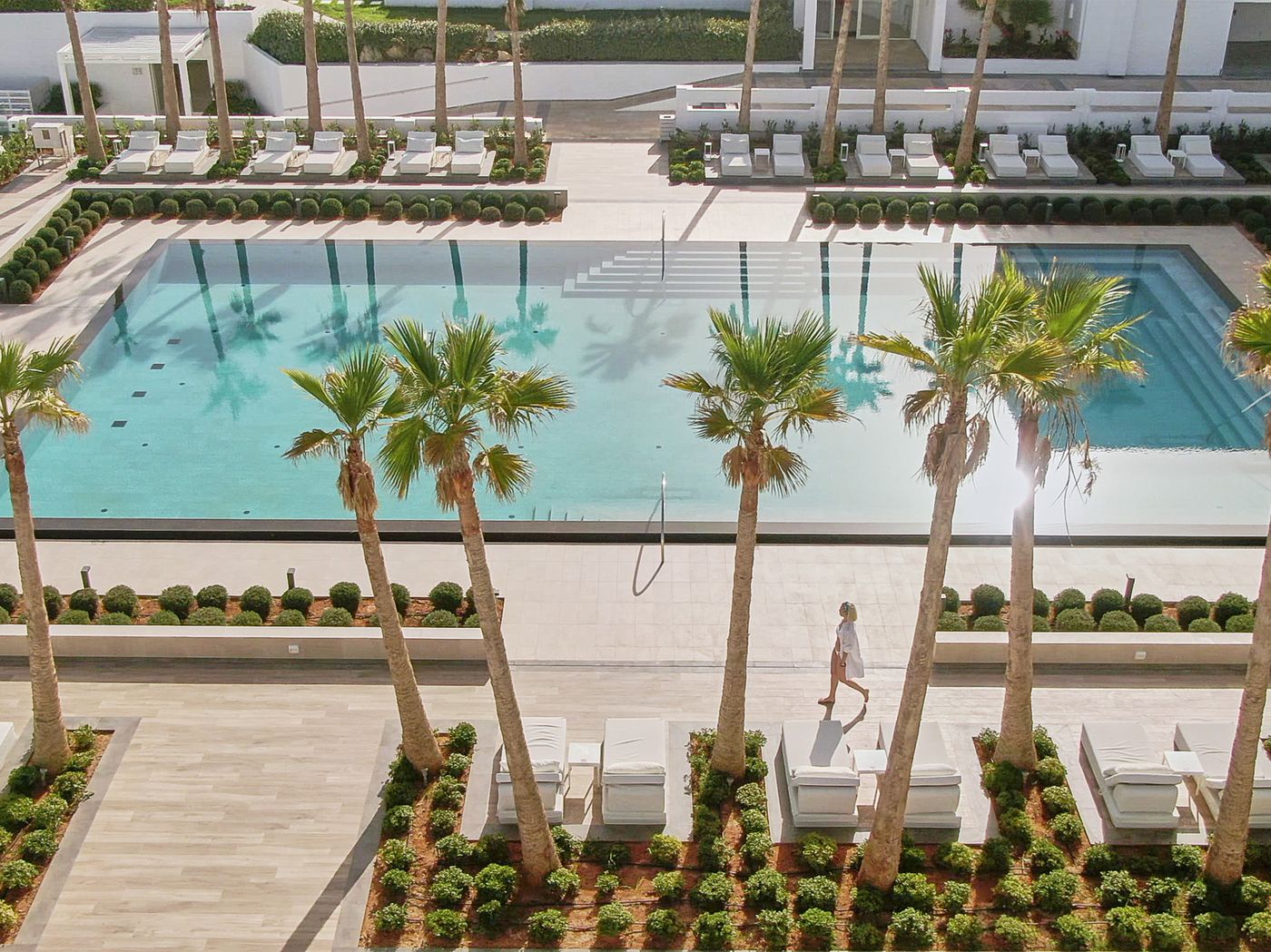 Grecotel-LUXME-White-General-view-15