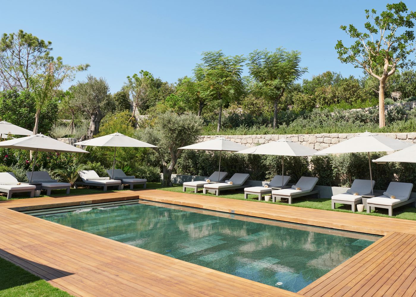 Hilton-Bodrum-Turkbuku-Resort---Spa-Pool-8