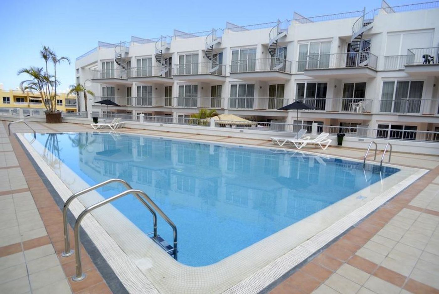 Arena Suites Playa La Arena