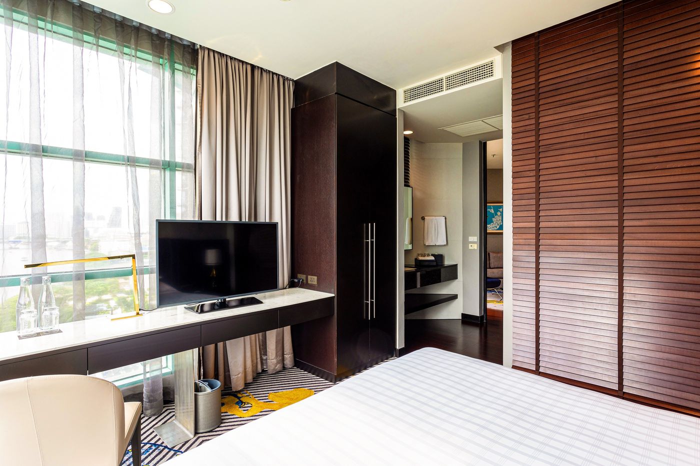 Chatrium-Hotel-Riverside-Bangkok-Room-35