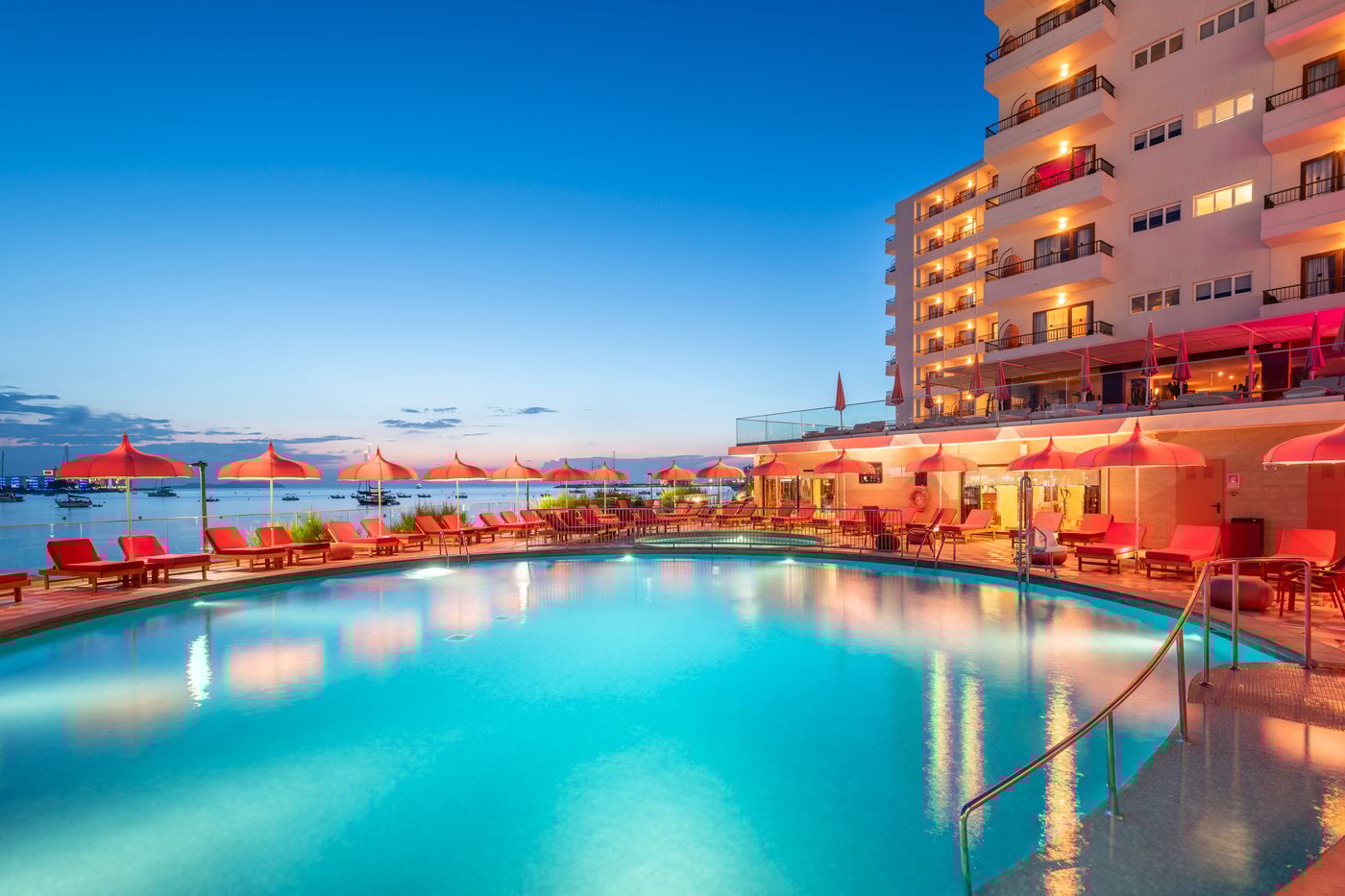 NYX-Hotel-Ibiza---Adults-Only-Pool-9