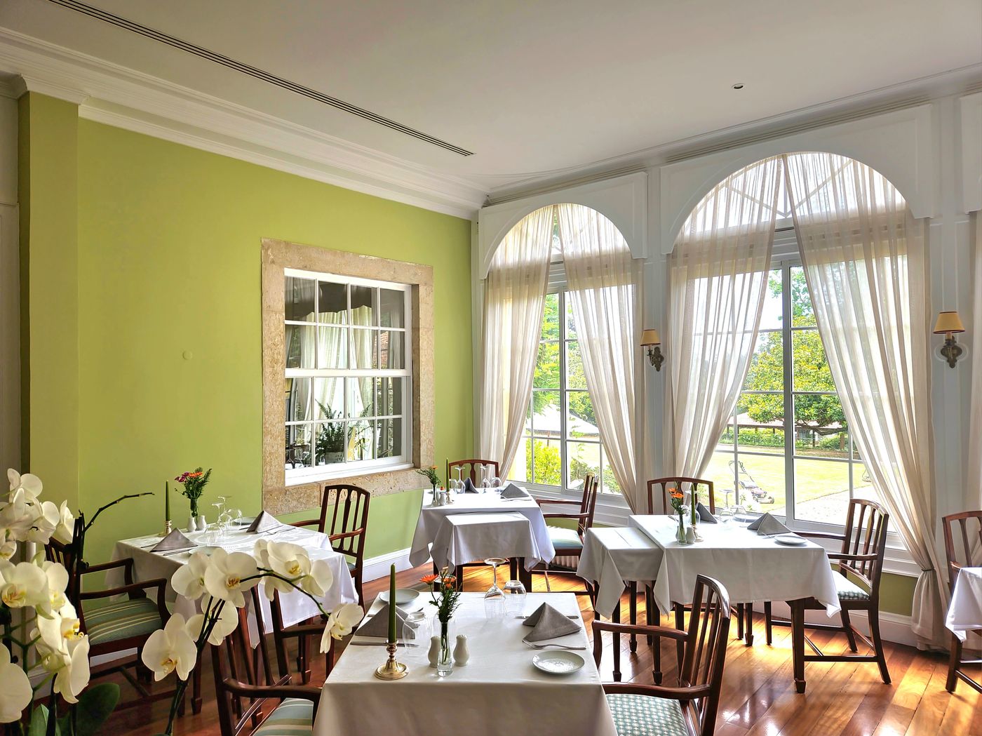 Casa-Velha-do-Palheiro-Restaurant-48