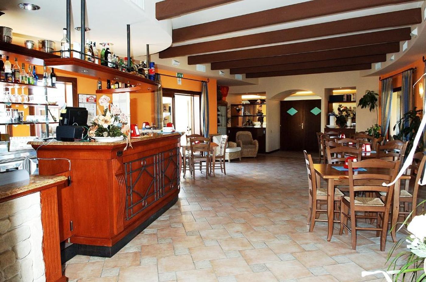 Cala-Mirto-Hotel-Bar-22