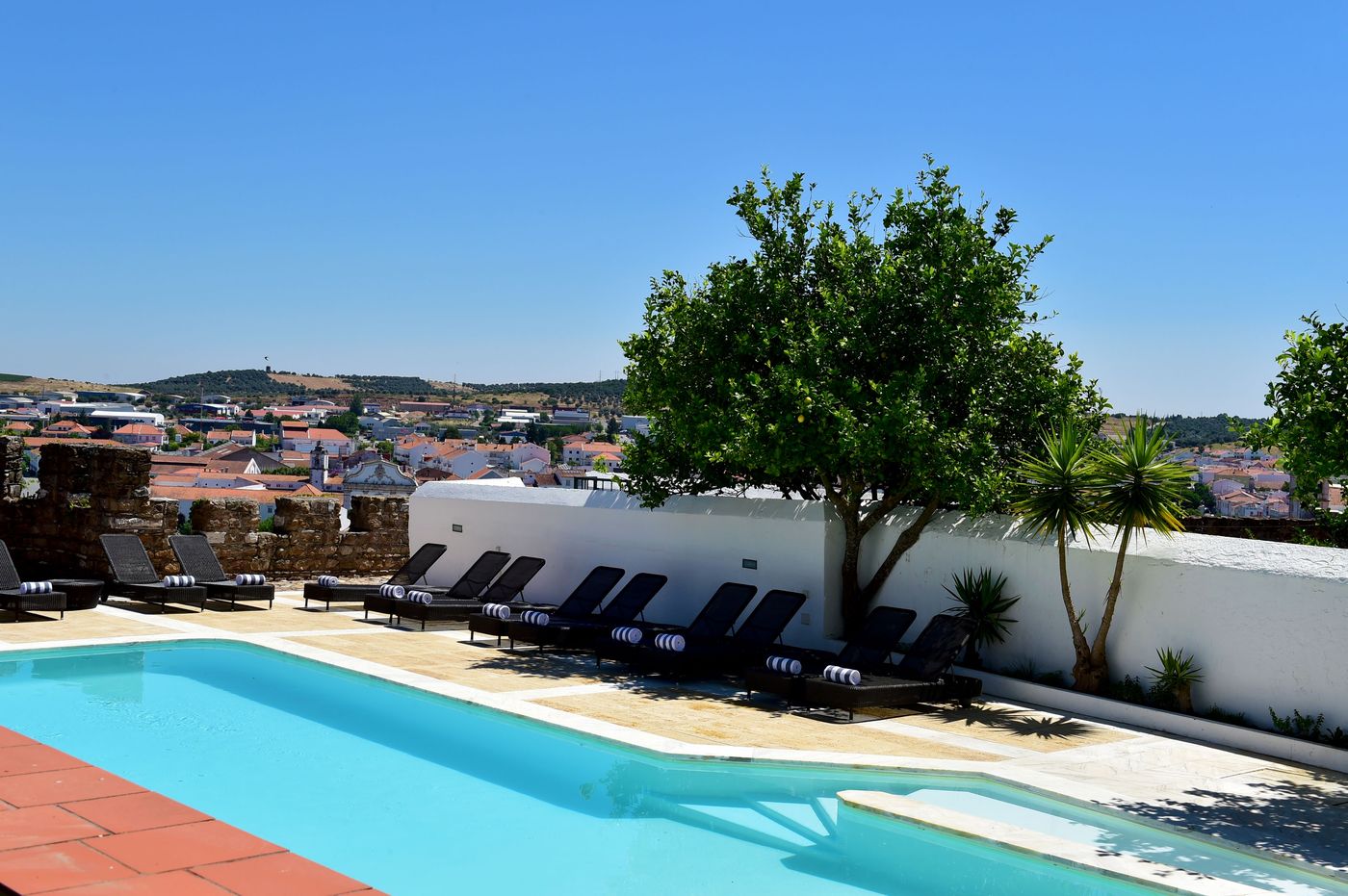 Pousada-Castelo-de-Estremoz-Pool-31