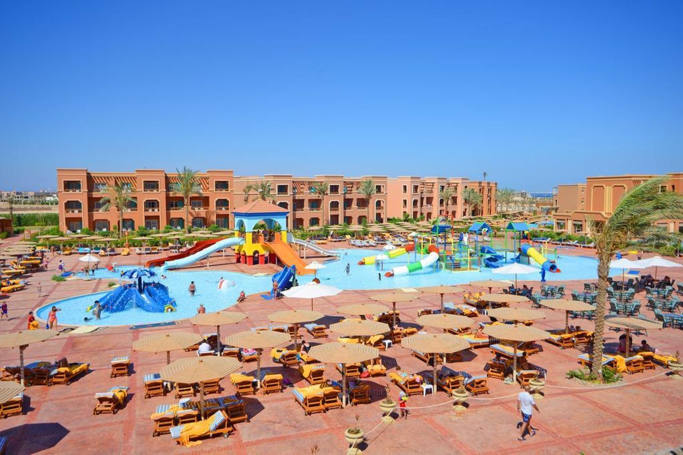 CHARMILLION-Club-Aqua-Park-General-view-8