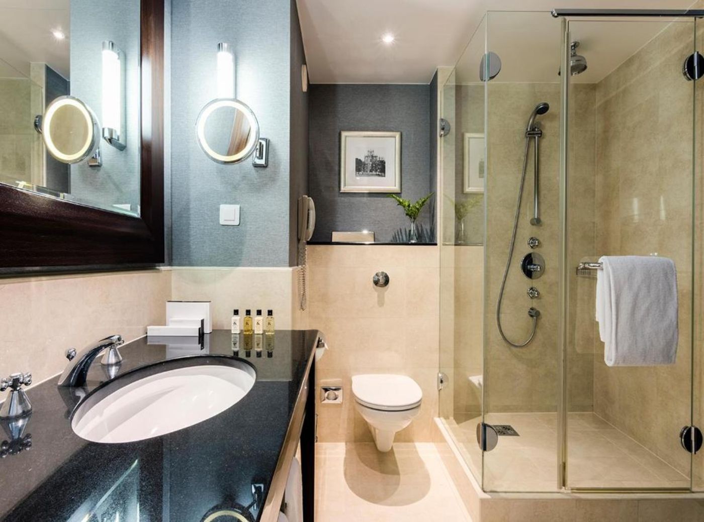 Intercontinental-Warsaw-Room-55