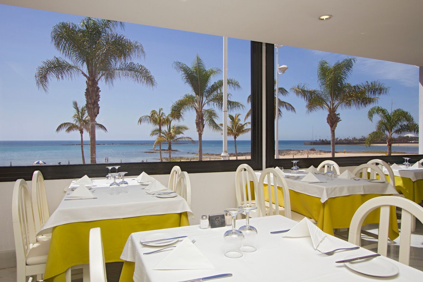 Hotel-Lancelot-Restaurant-23