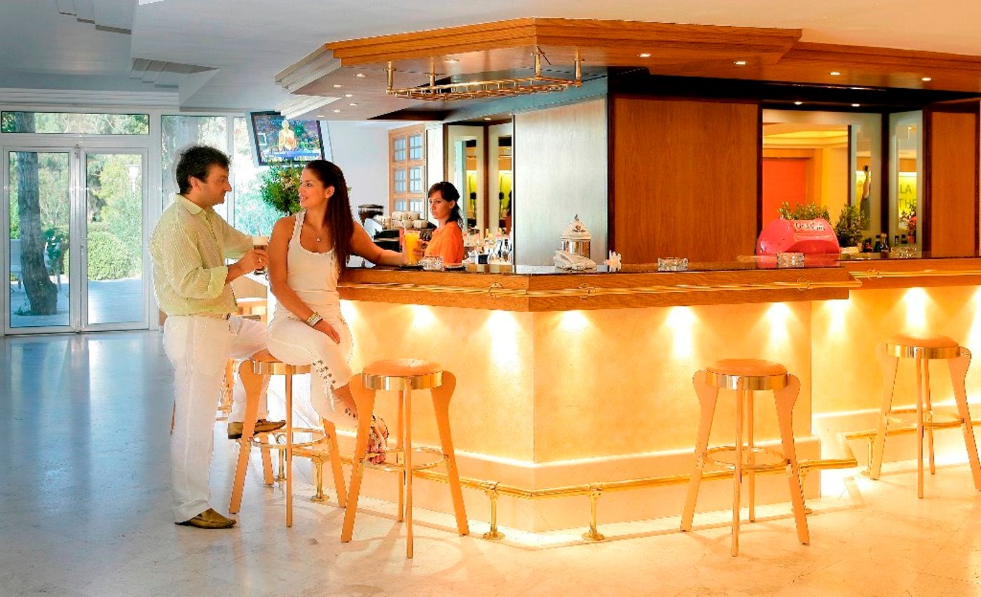 Theophano-Imperial-Palace-Bar-53