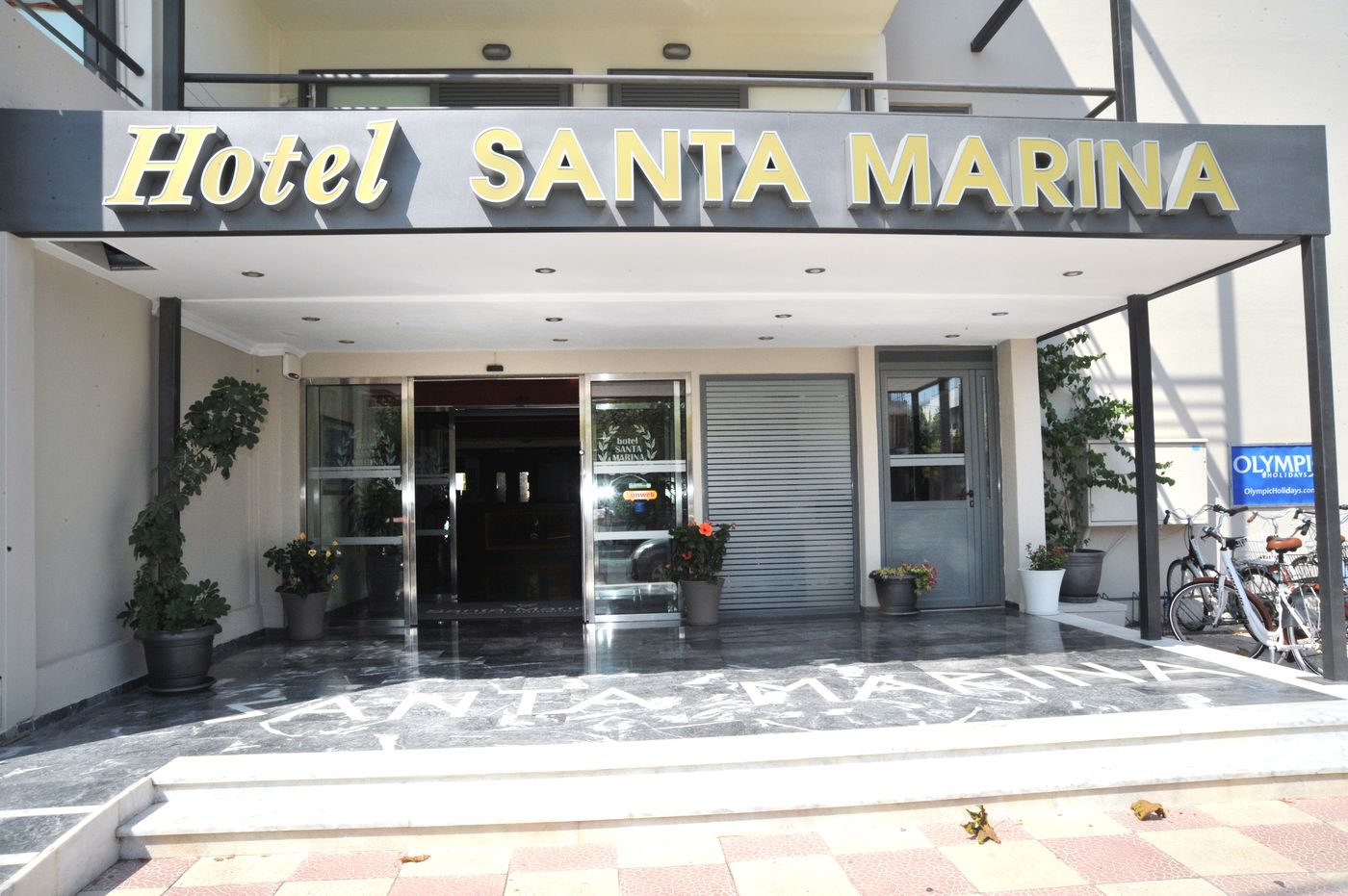 Santa-Marina-Hotel-Apartaments-General-view-46