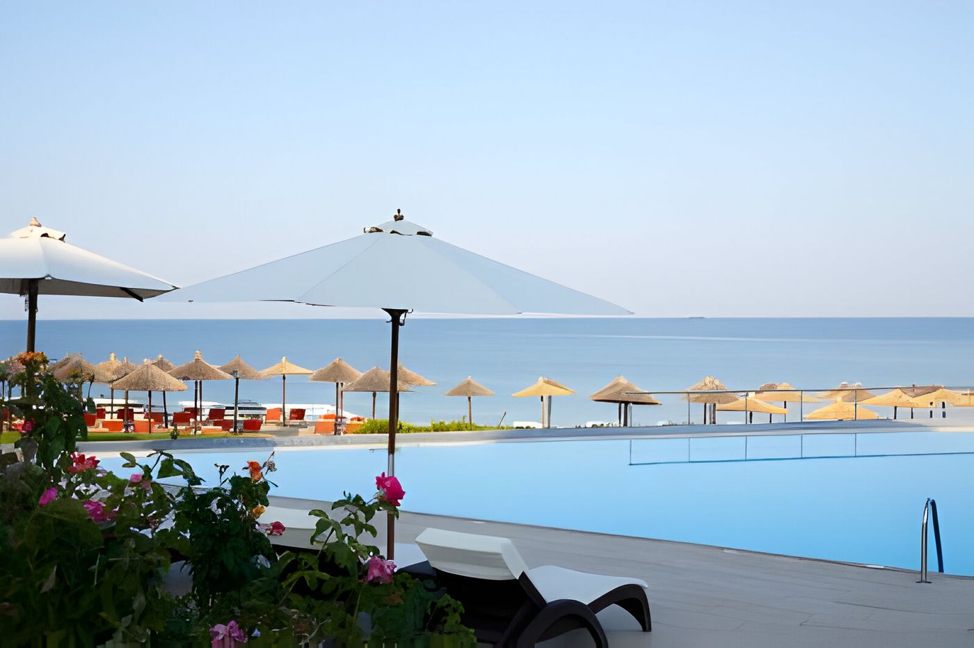 Istion-Club-Hotel-and-Spa-Pool-32