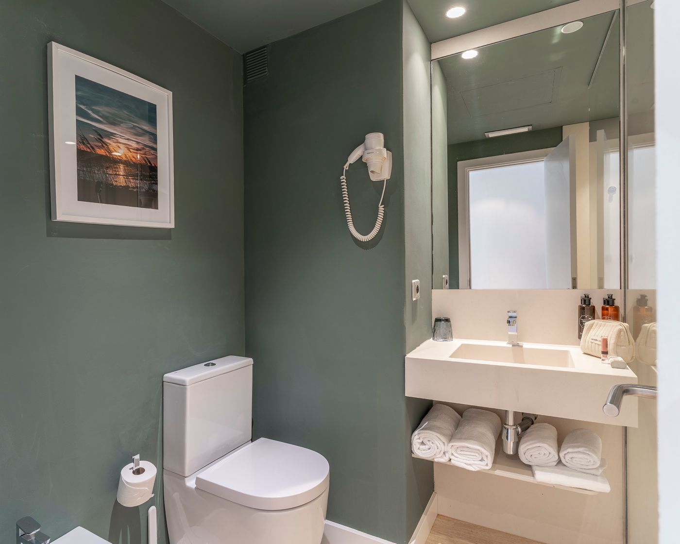 Prestige-Victoria-Room-46