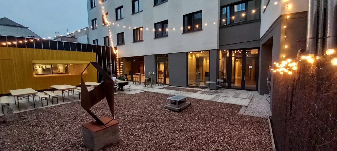 Van-Belle-Terrace-11