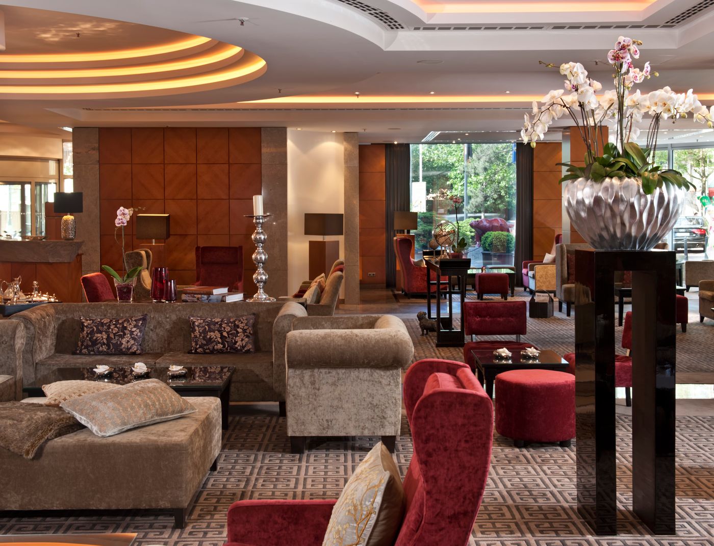 Hotel-Palace-Berlin-Lobby-13