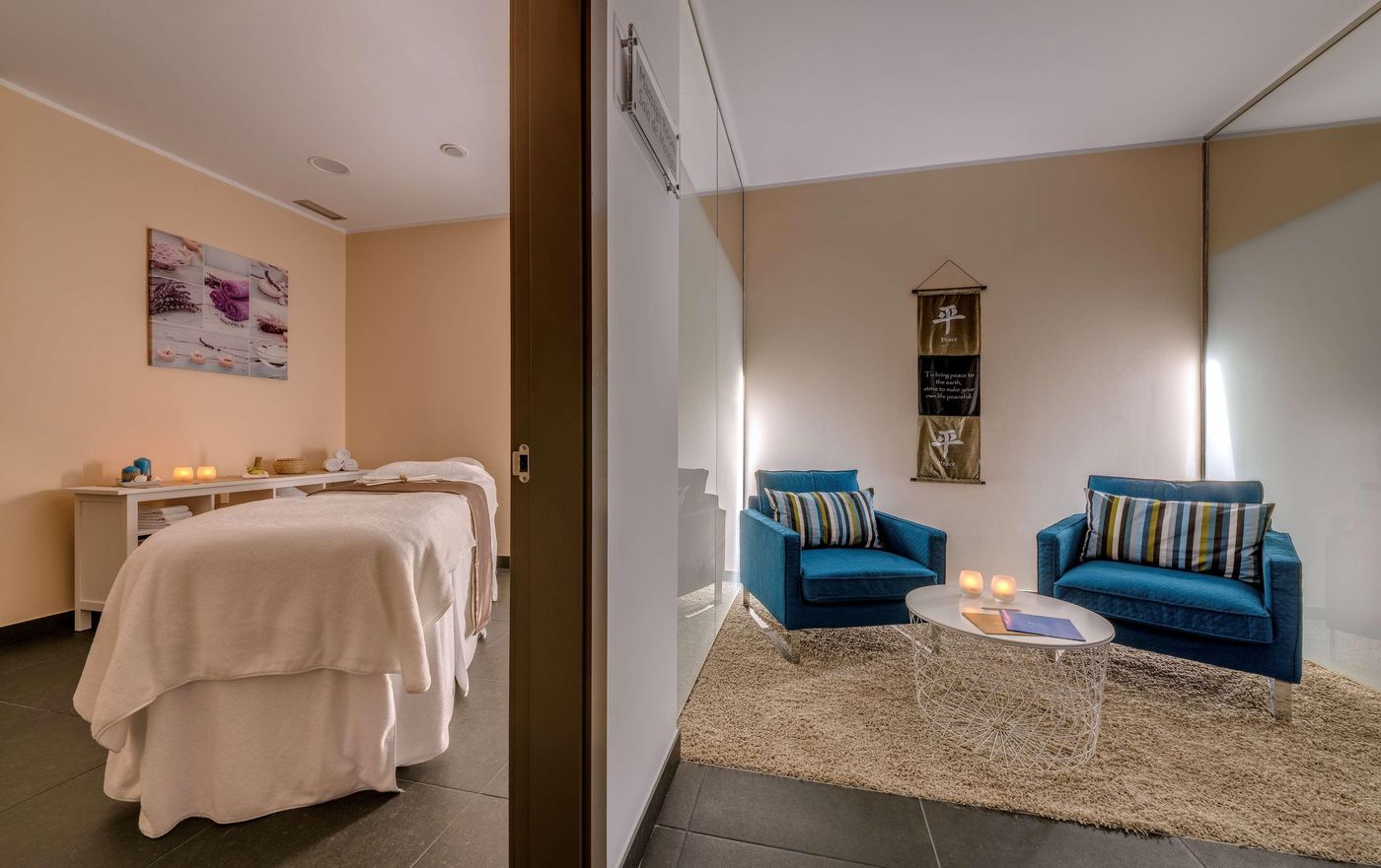 Radisson-Blu-Resort---Spa-Mogan-Sports-and-Entertainment-81