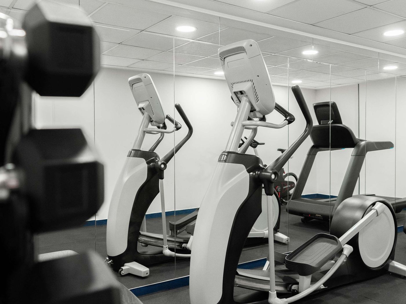 Novotel-Budapest-Centrum-Sports-and-Entertainment-84