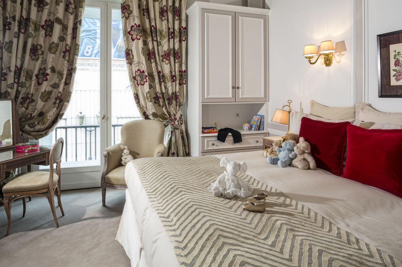 Regina-Hotel-Sports-and-Entertainment-50