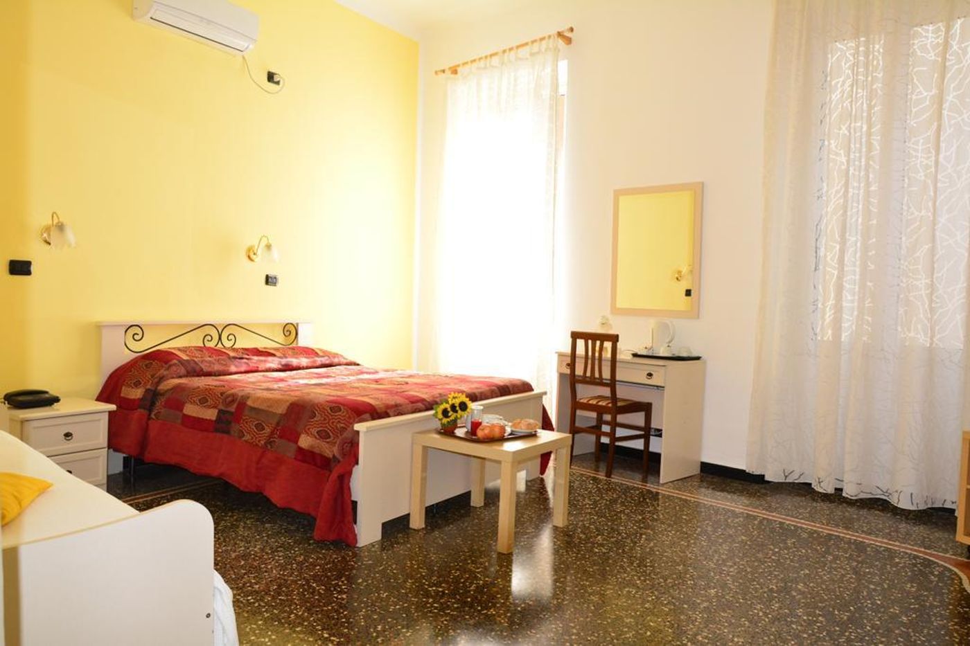 Hotel Balbi - Italy - GENOVA - General view - 8