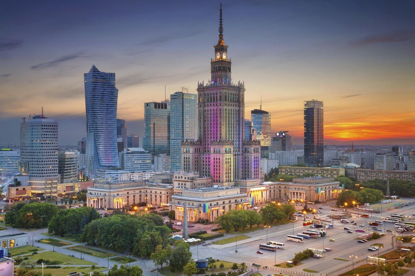 Hilton-Warsaw-City-General-view-1