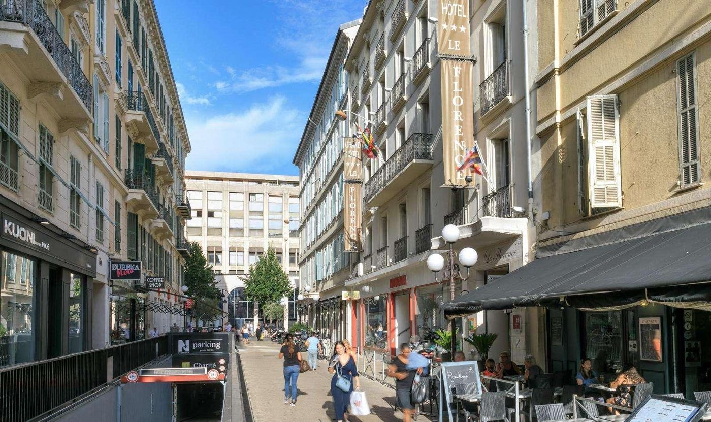 Grand-Hotel-Le-Florence-General-view-4