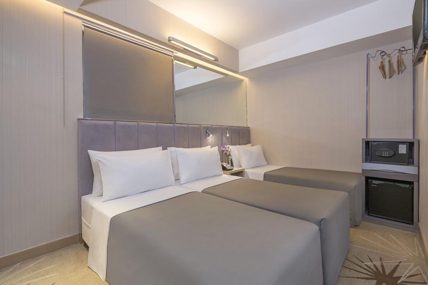 Silka-Far-East-Room-13