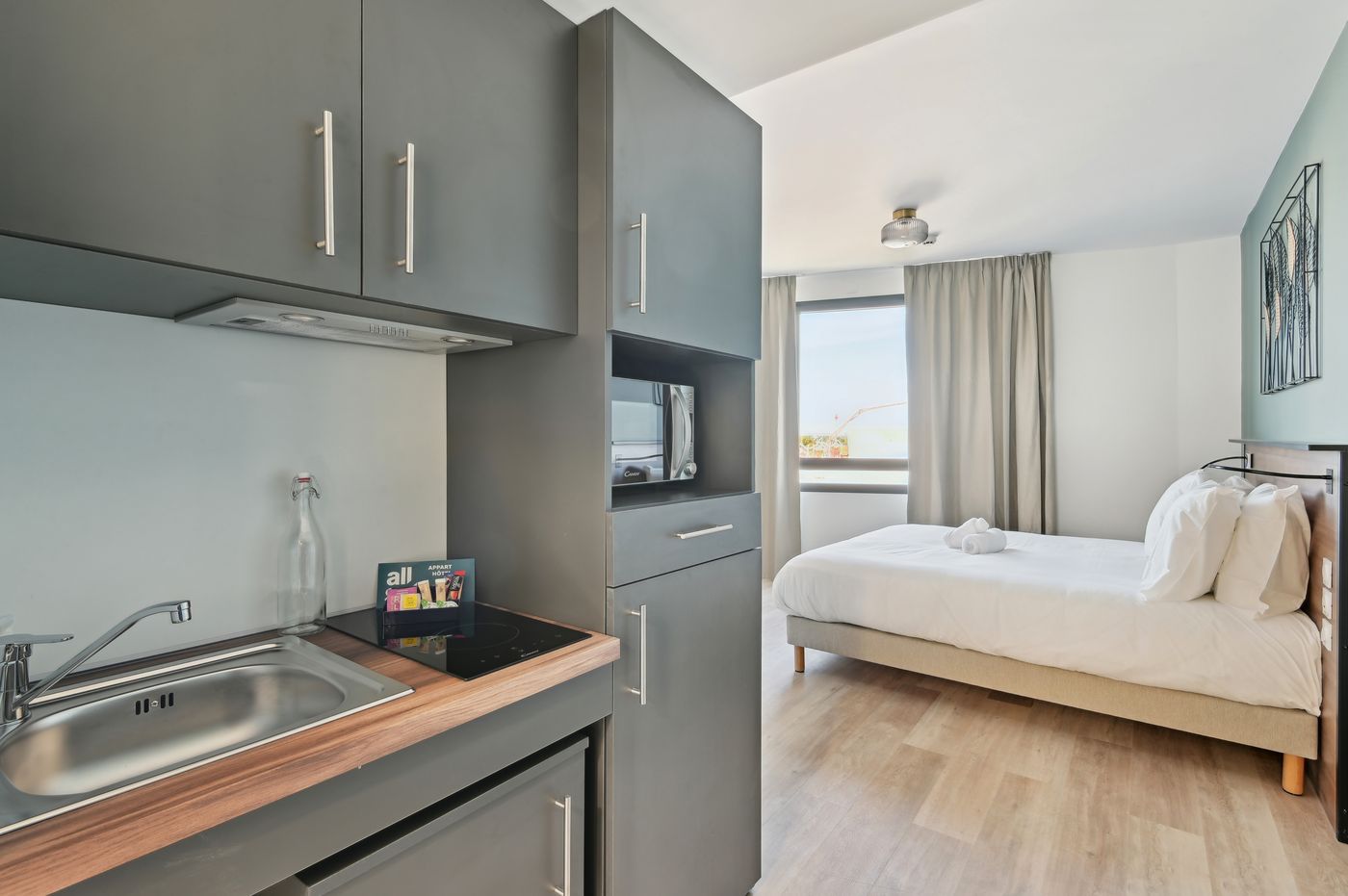 All-Suites-Appart-Hotel-Paris-Ouest-Colombes-Room-19