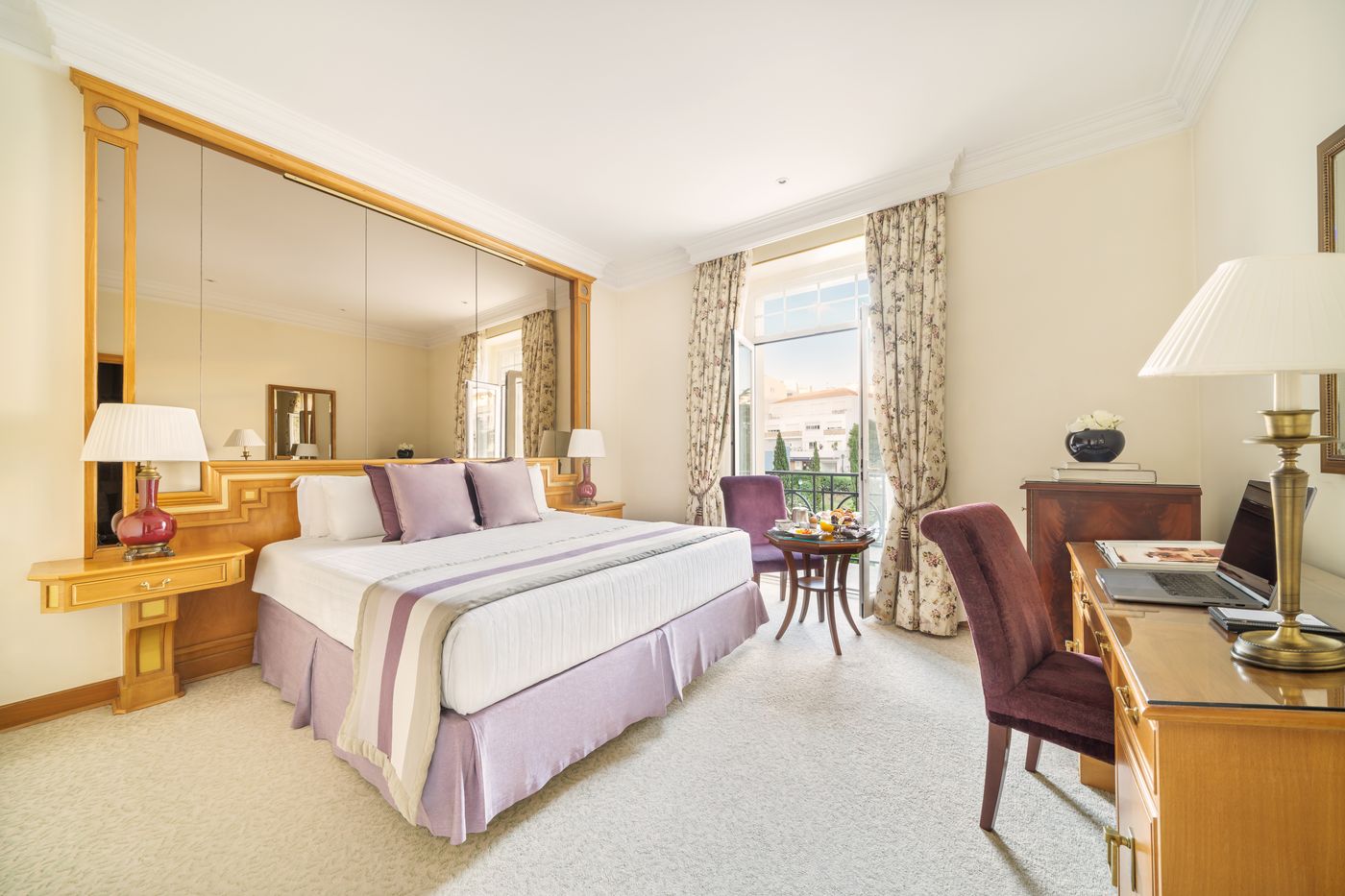 Palacio-Estoril-Hotel-Golf---Spa-Room-12