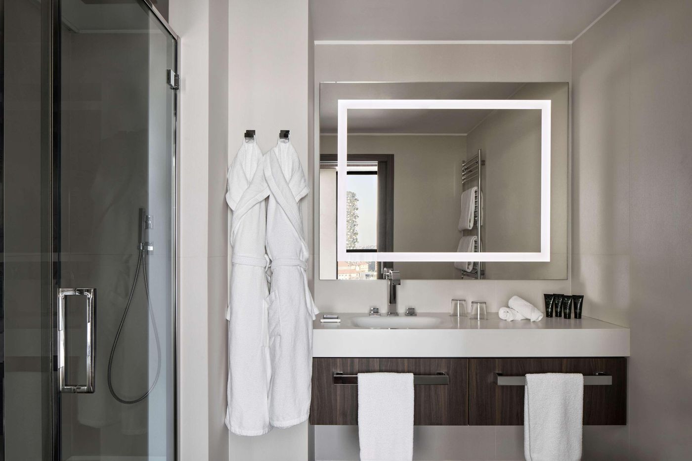 Hyatt-Centric--Milan-Centrale-Room-43