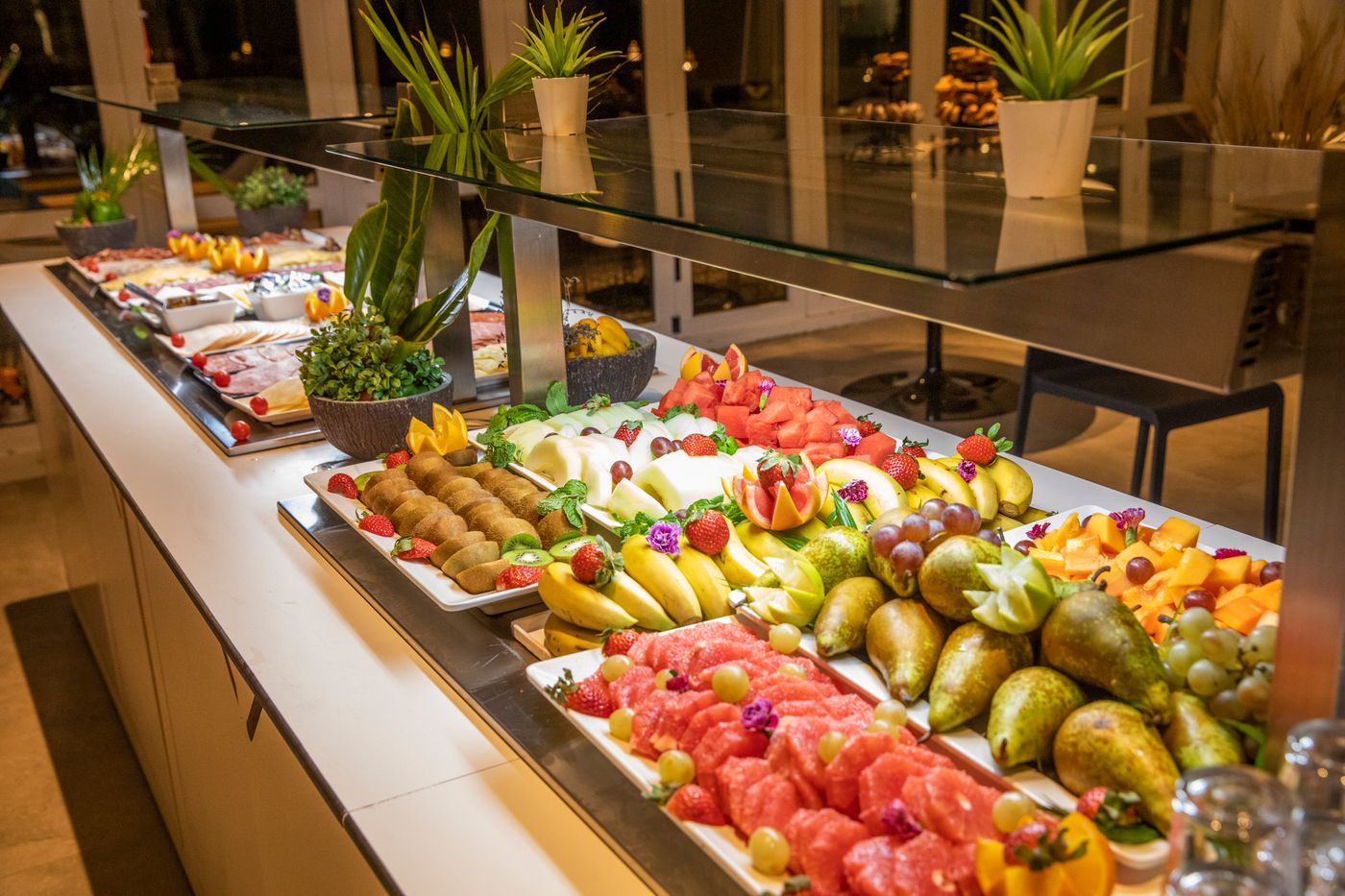 Oasis-Lanz-Beach-Mate-Restaurant-47